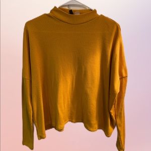 Turtle neck oversized long sleeve